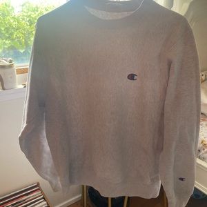 Champion crew neck, size small, grey.
